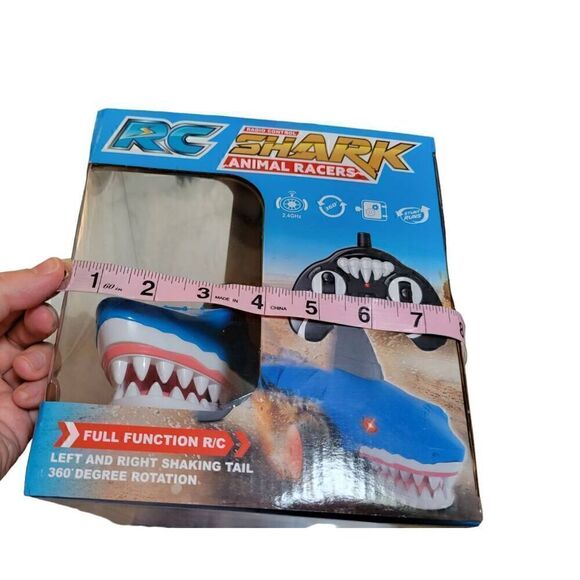 Rugged Racers Animal Racer Remote Control Cars Monster Truck RC Toys Shark New - Picture 11 of 13